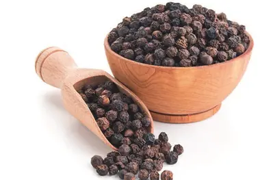 Rs 41 hike within 7 days; black pepper price skyrockets as Covid-19 scare subdues