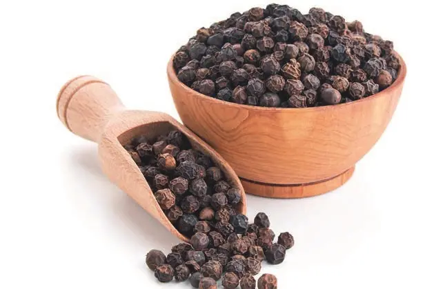 Rs 41 hike within 7 days; black pepper price skyrockets as Covid-19 scare subdues