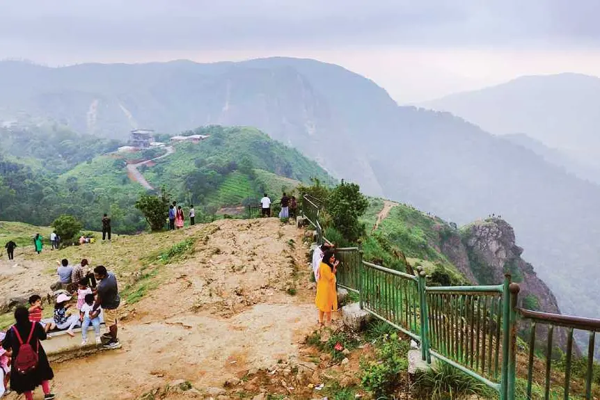 Lurking danger in the mist enveloping Parunthumpara; challenges for infrastructural development