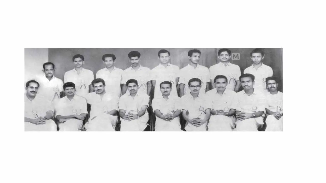 Row 1: MR Prasad, N Ramakrishnan, AC Jose, Vayalar Ravi, AK Antony,  AC Shanmughadas, Oommen Chandy, Ramachandran Kadannappalli and KA Chandran Row 2: Aliyar, K Sankaranarayana Pillai, K Mohammed Ali, AK Saseendran, Kurian Joy, KC Joseph, VM Sudheeran, MM Hassan