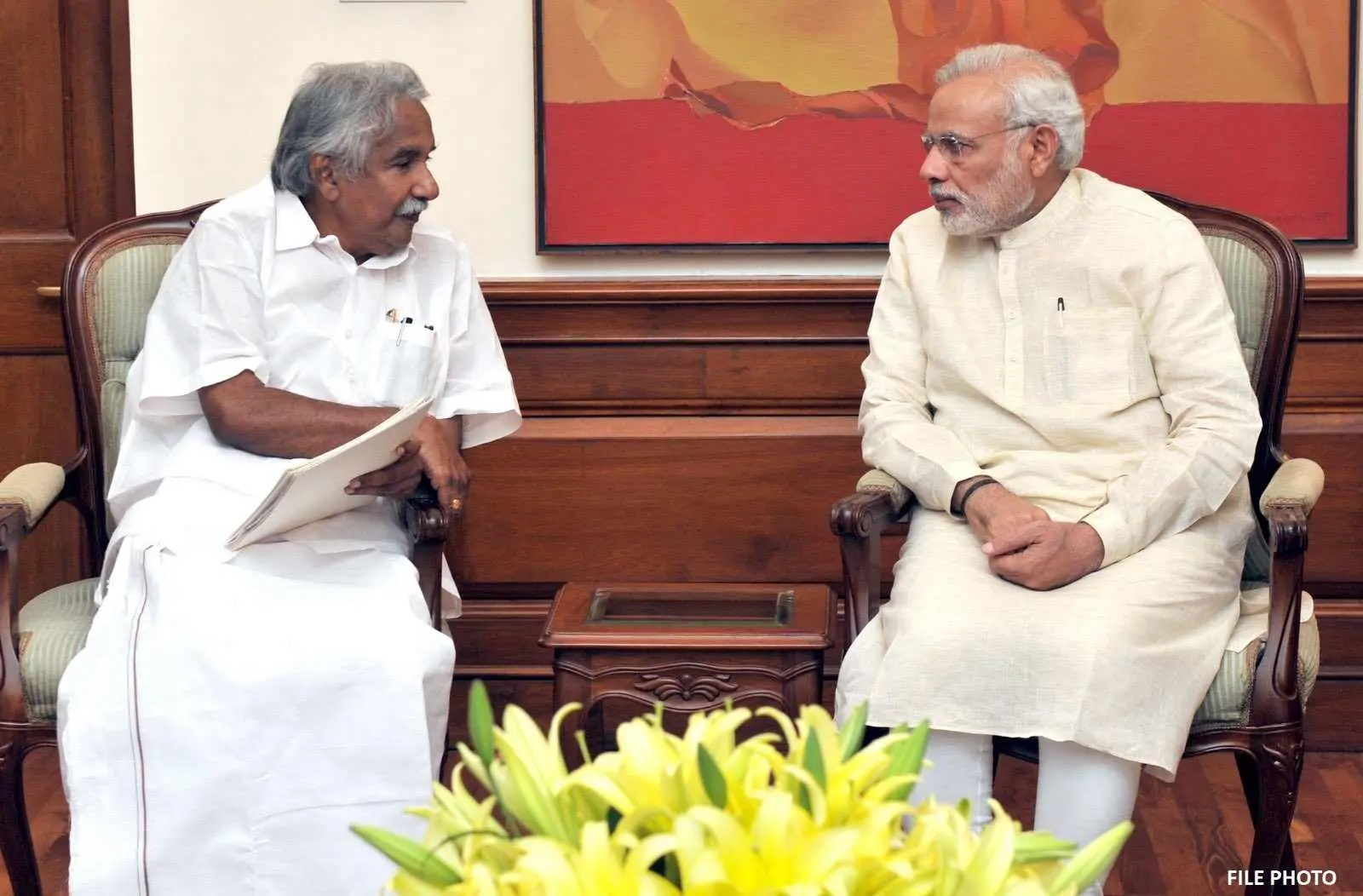 Oommen Chandy, PM Modi | Photo: Twitter