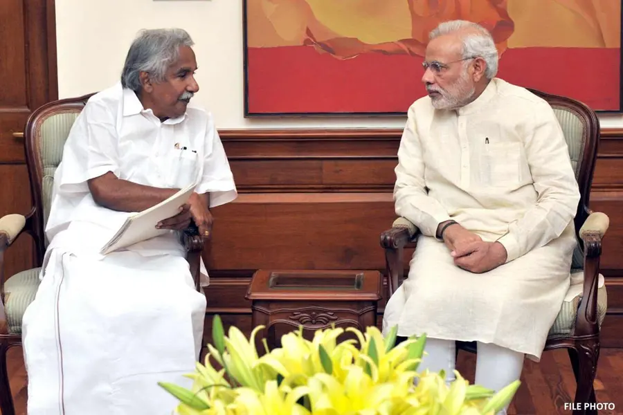 Lost a humble and dedicated leader: PM Modi condoles Oommen Chandy's demise