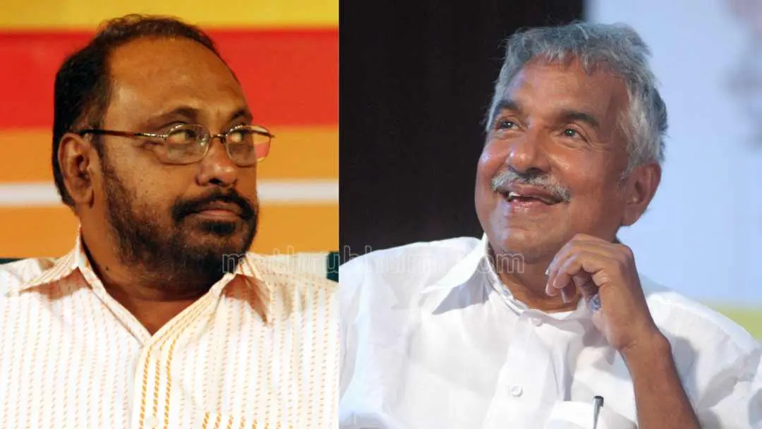 Cherian Philip, Oommen Chandy | Photo: Mathrubhumi