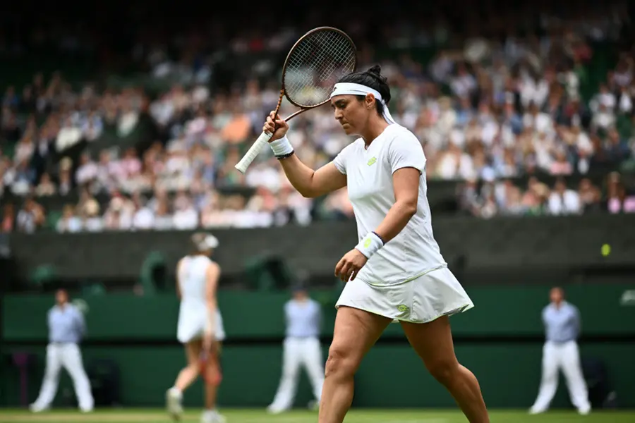 Jabeur beats champion Rybakina to reach Wimbledon semis