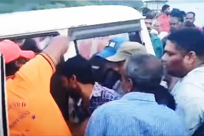 1 dead, 3 missing as fishing boat capsizes in TVM; rescue operation underway