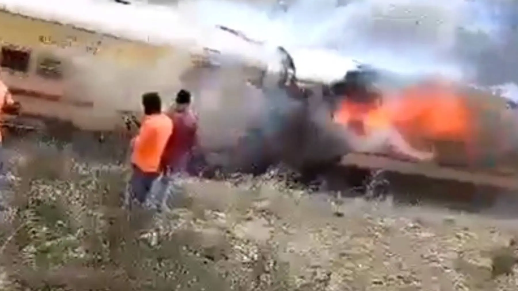 Fire broke out in Howrah-Secunderabad Falaknuma Express in Telangana's Yadadri Bhongir district on Friday.