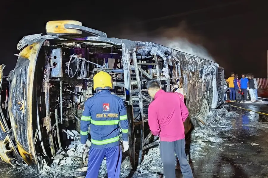 25 bus passengers charred to death after vehicle catches fire on ...