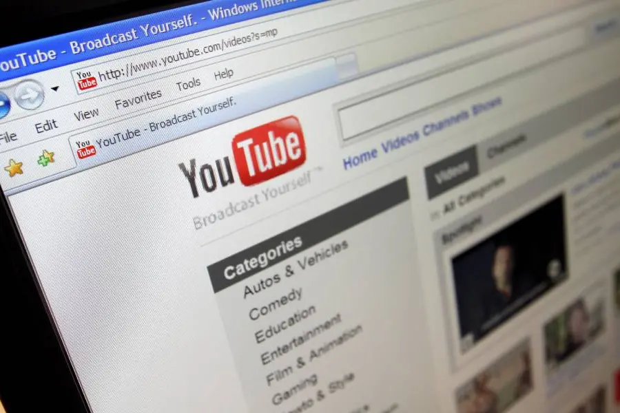 IT raid at residence of YouTubers in Kerala, Rs 25 crore tax evasion unearthed