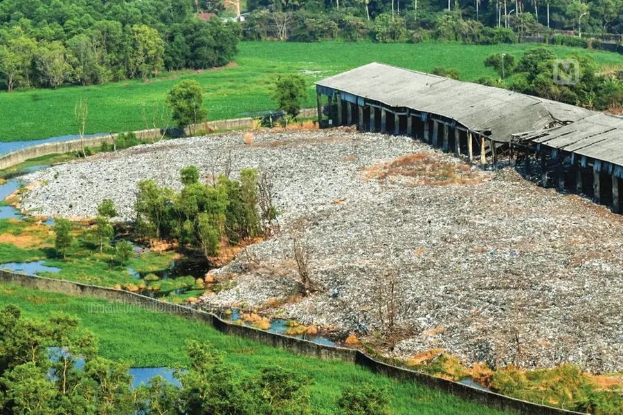 Kerala HC orders socio-economic impact study of areas close to Brahmapuram waste site