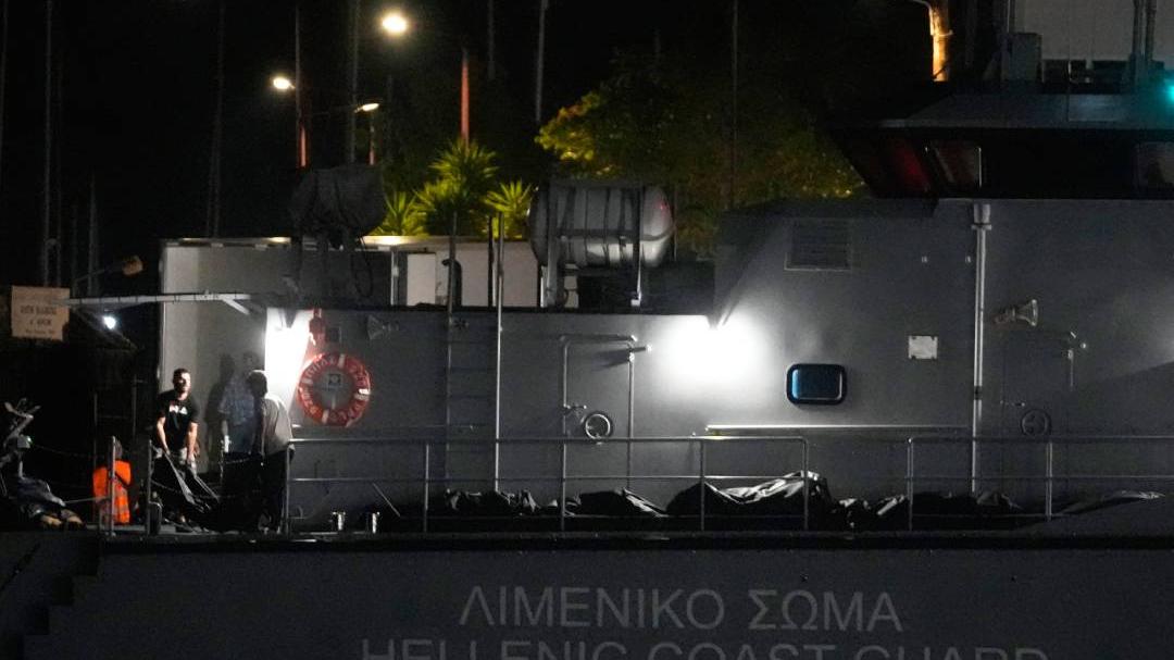 At least 79 dead after overcrowded migrant vessel sinks off Greece ...