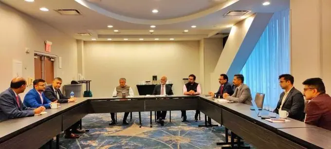 Pinarayi Vijayan holds talks with Pfizer executives in New York | Photo: Twitter