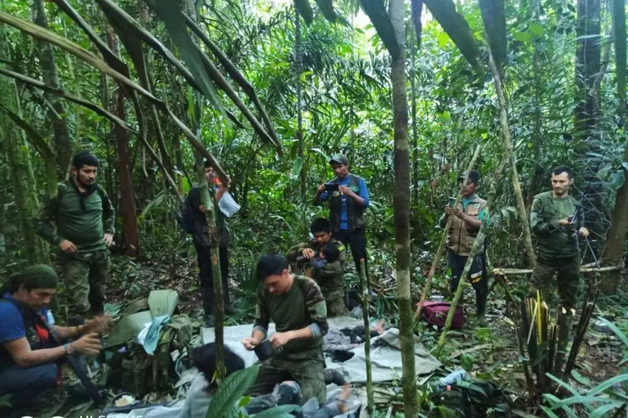 Children lost for 40 days in Colombian Amazon found alive