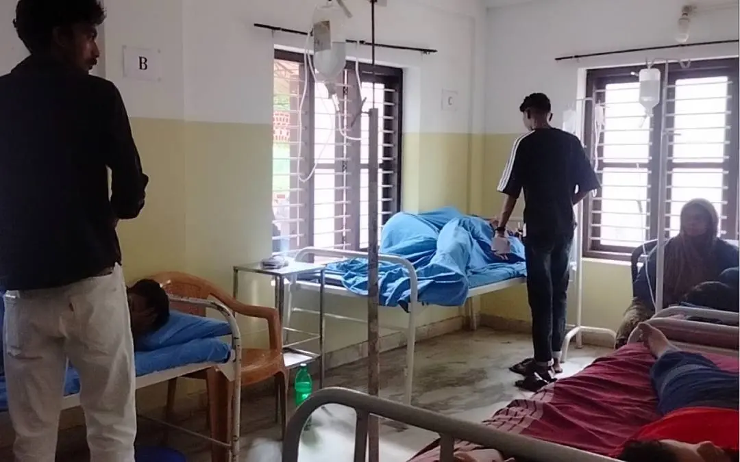 People undergoing treatment at Perumbadappu Puthanpalli private hospital.