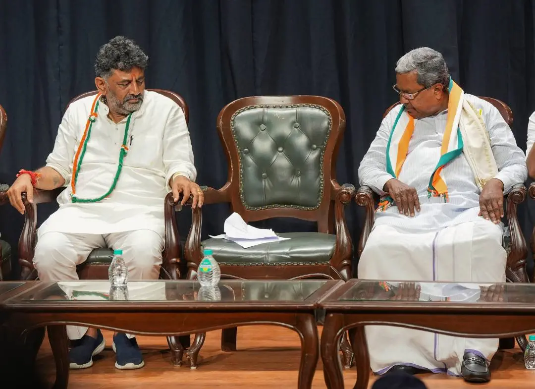 Former Karnataka CM Siddaramaiah and Karnataka Congress President D.K. Shivakumar during celebrations after the party's win in Karnataka Assembly elections | Photo: PTI