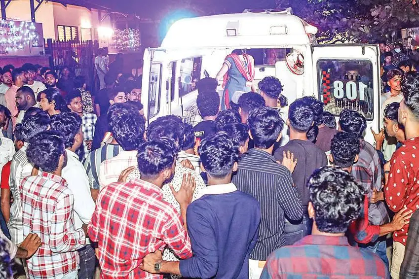 Brawls break out at Kozhikode music concert, over 70 injured