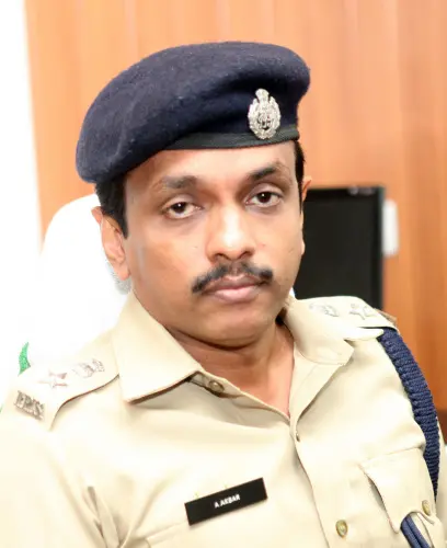 A Akbar IPS