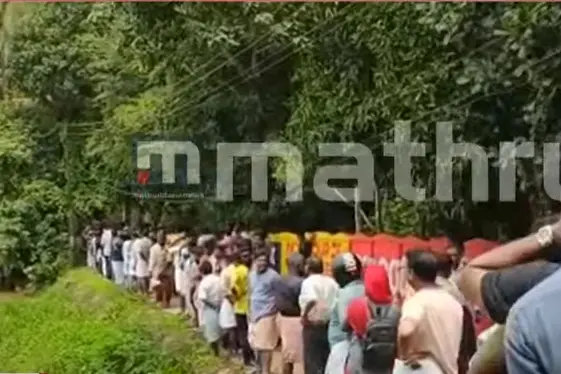 Bodies of 3-year-old baby, mother found tied together from Thrissur river
