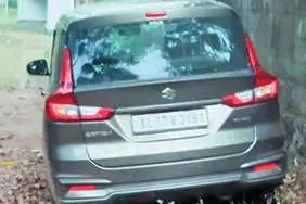 Thrissur: Carjackers abandon vehicle after attacking passengers