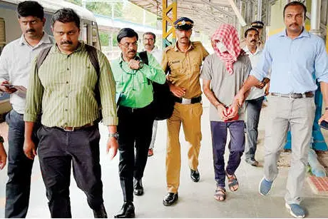 Train fire incident: Shahrukh Saifi brought to Shoranur station for evidence collection