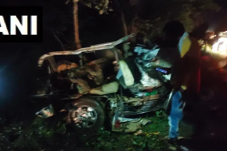 11 persons killed in SUV-truck collision in Chhattisgarh