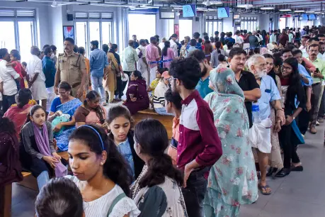 Kochi Water Metro crosses 10,000-mark in number of daily commuters
