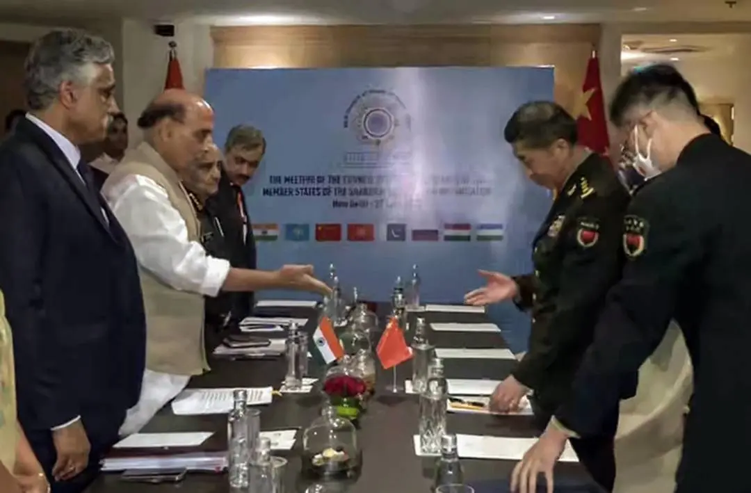 Union Defence Minister Rajnath Singh welcomes his Chinese counterpart Li Shangfuduring a bilateral meeting on the sidelines of SCO Defence Ministers' meeting, in New Delhi | Photo: ANI