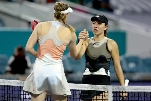 Elena Rybakina is congratulated by Jessica Pegula | AFP