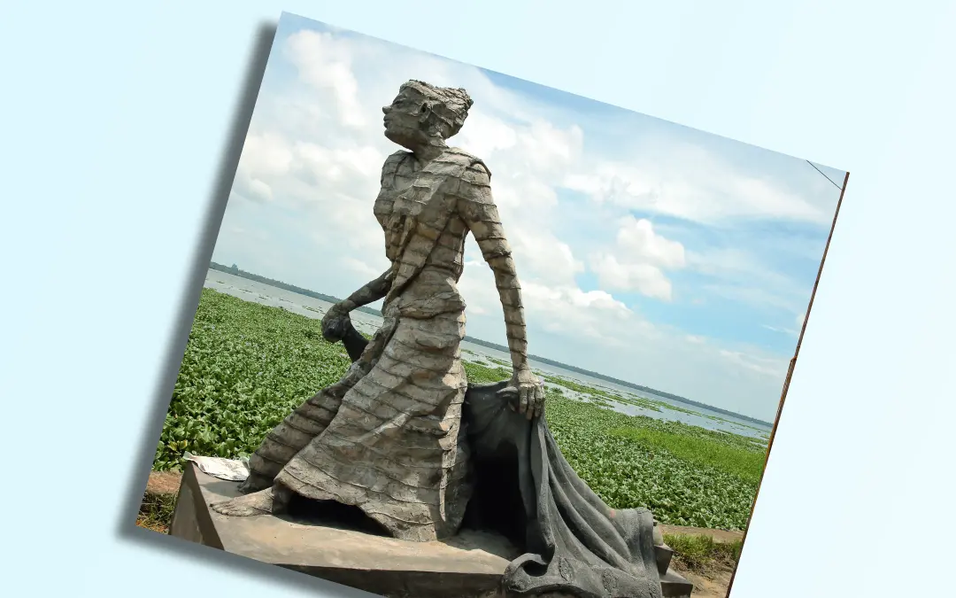 Vaikom Satyagraha memorial constructed by Kerala Lalithakala Akademy on the bank of Vaikom lake | Photo: Mathrubhumi
