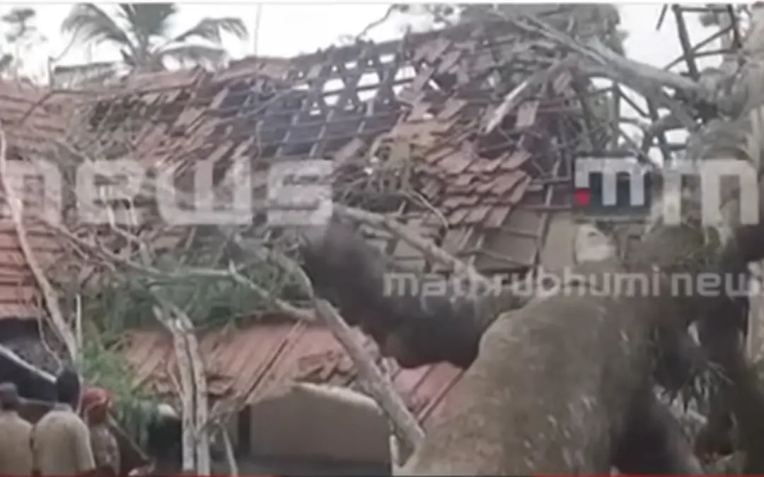 Videograb of the accident in the Chegannur school