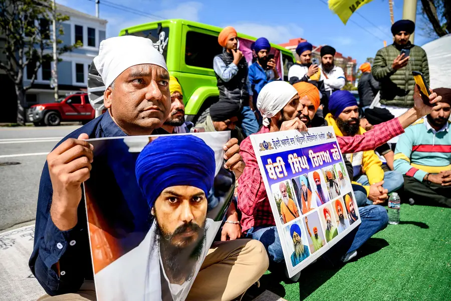 Crackdown against Amritpal: Police detain 2 for having 'links' with key aide of pro-Khalistan leader
