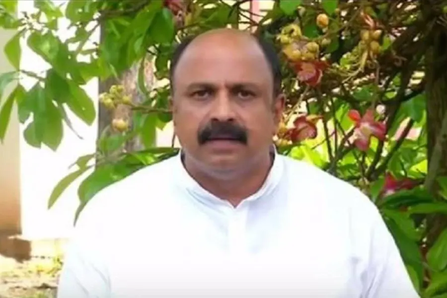 ബലാത്സംഗക്കേസ്: നടന് സിദ്ദിഖിന് വിദേശത്ത് പോകാന് അനുമതി