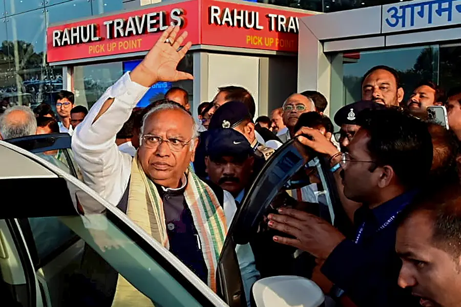 No elections: Steering committee authorises Congress chief Kharge to nominate CWC members