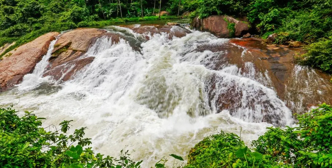 Orappankettu waterfalls