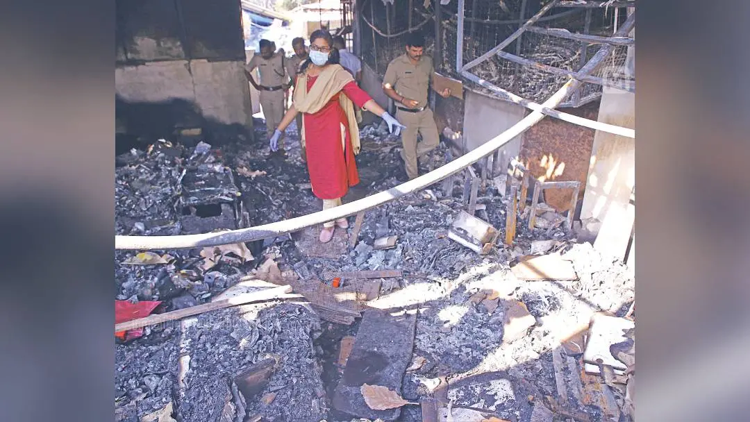 Forensic officials examine the affected areas | Photo: Mathrubhumi