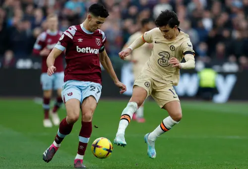 West Ham United's Moroccan defender Nayef Aguerd (L) and Chelsea's Portuguese striker Joao Felix vie for the ball during the English Premier League football match between West Ham United and Chelsea at the London Stadium, in London on February 11, 2023 | Photo: AFP