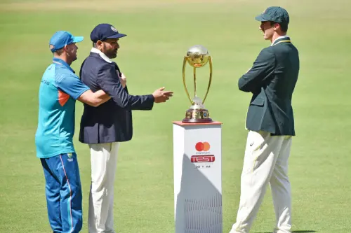 IND v AUS: India have own issues to resolve as Aussies take a spin over 'doctored' pitch