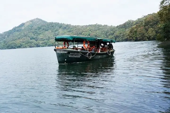 Kolumban boat
