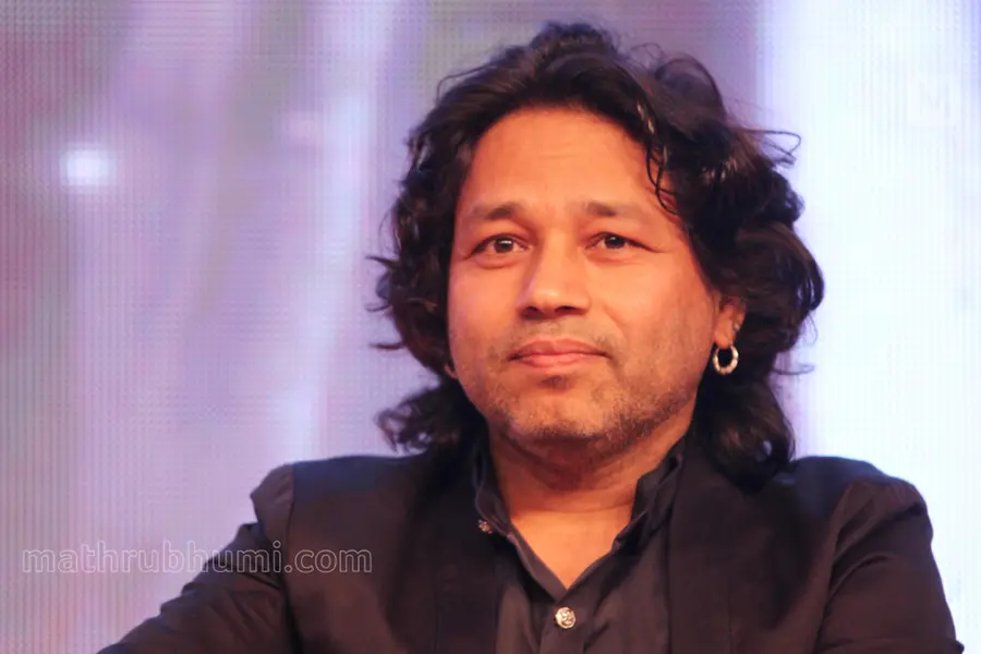 Two youths detained for throwing bottles at singer Kailash Kher in Hampi