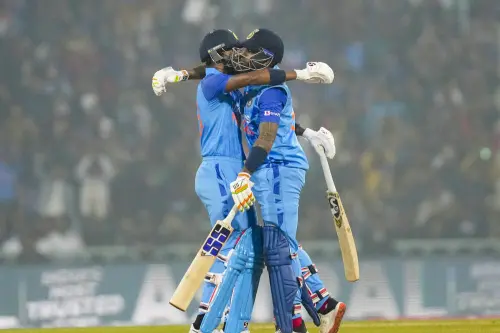 Suryakumar, Pandya guide India to 6-wicket win over New Zealand in 2nd T20I