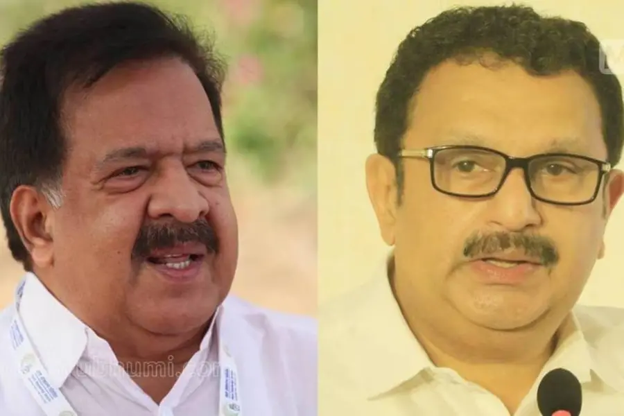 ചെന്നിത്തലയ്ക്കെതിരെ ഒളിയമ്പുമായി മുരളീധരന്; 'ആരെങ്കിലും പുകഴ്ത്തിയാല് മുഖ്യമന്ത്രിയാകില്ല'