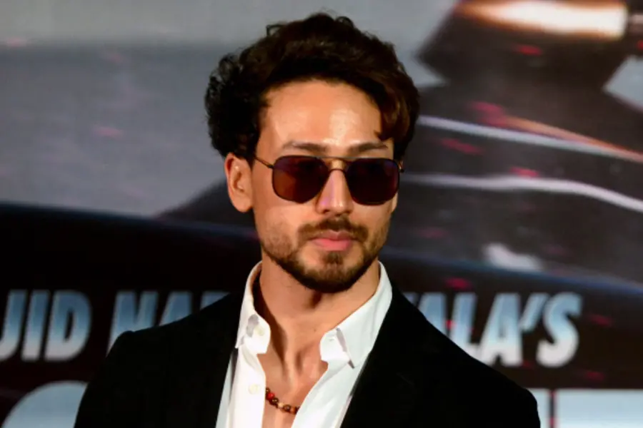Tiger Shroff's dance tribute to 'Naatu Naatu' track astounds fans