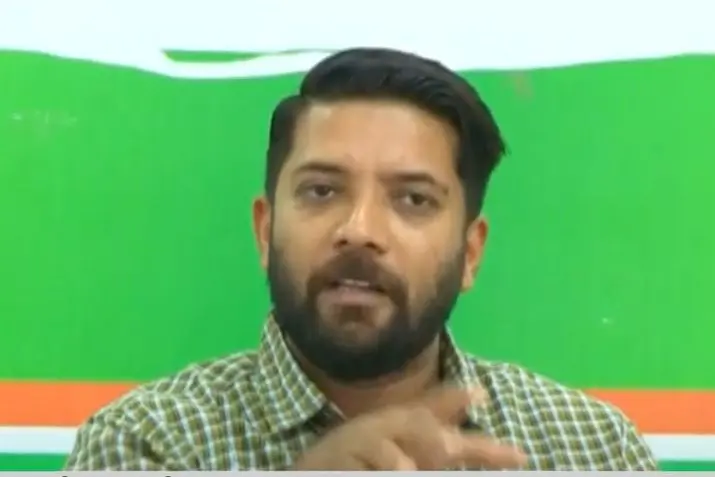 'Organisation is dormant and inactive': Shafi Parambil faces criticism during Youth Congress meeting