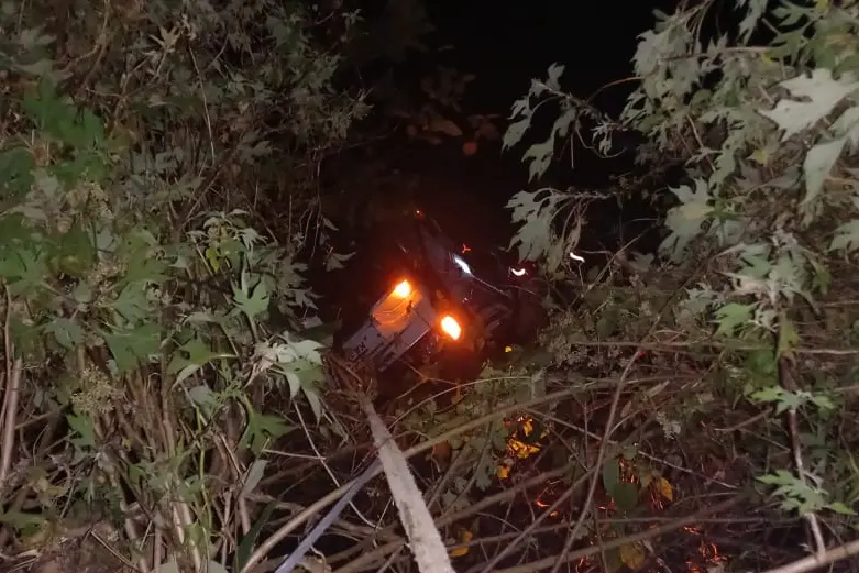 13 Sabarimala pilgrims injured as vehicle falls into gorge in Idukki