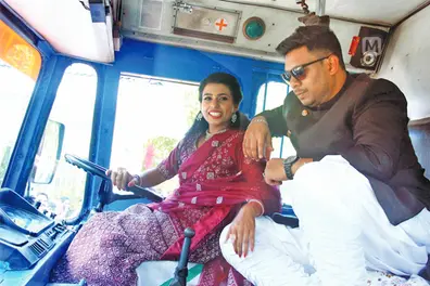 Bride awes invitees by driving tanker lorry to betrothal venue along with bridegroom