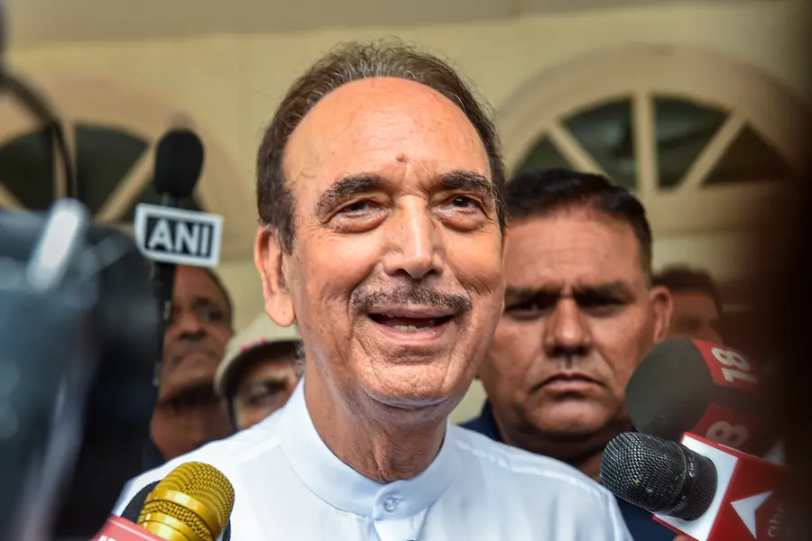 No plan to return to Congress: Ghulam Nabi Azad