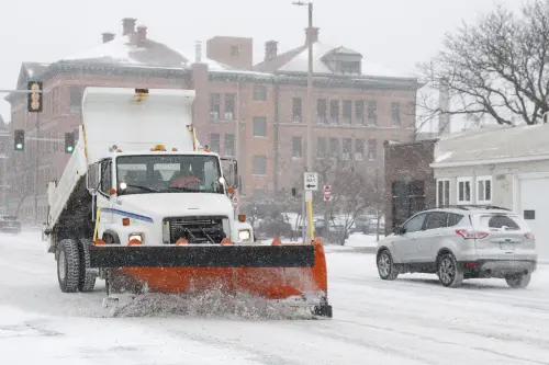 A Rock Island snow plow moves snow off of 15th Street in Rock Island, Ill., Thursday, Dec. 22, 2022 | Photo: AP