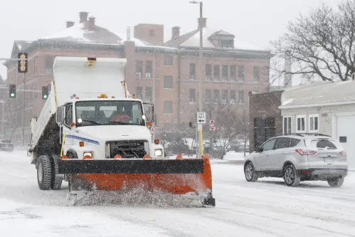 'Epic' winter storm wallops US, leaving 1 mn without power