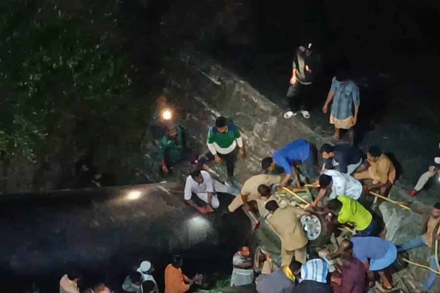 Eight killed, two injured as Sabarimala pilgrims' vehicle falls into gorge in Idukki