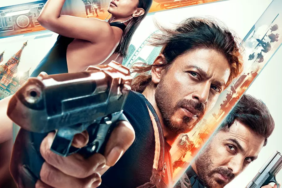 Shah Rukh Khan, Deepika Padukone unveil 'Pathaan' new poster ...