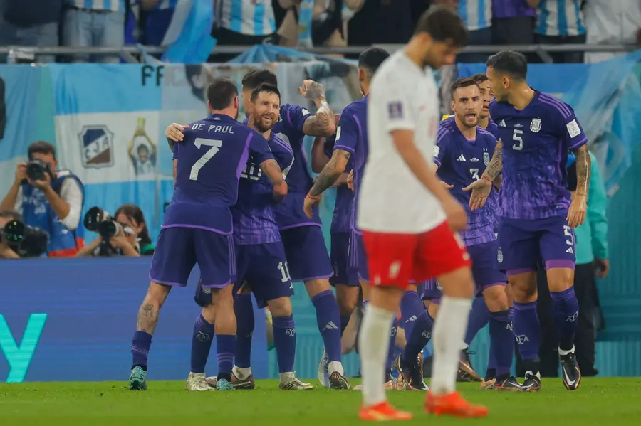 FIFA World Cup: Argentina beat Poland 2-0 to qualify for R16